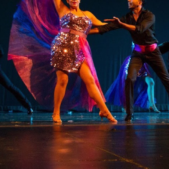 Jovani Sequined Prom dress - Picture 7 of 10